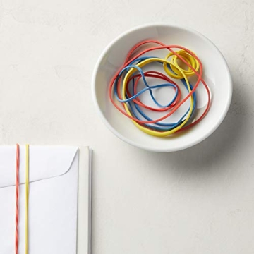Amazon Basics Assorted Rubber Bands 0.5 lb Pack
