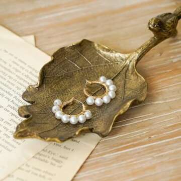 NIKKY HOME Jewelry Tray Dish, Vintage Jewelry Tray Dish, Bronze Leaf Shaped Ring Holder Jewelry Organizer, Trinket Dish Vanity Tray for Dresser Home Decor