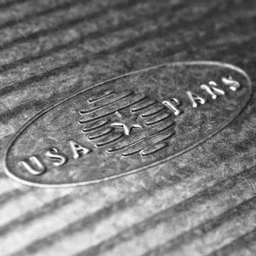 USA Nonstick Mini Round Cake Pan for Buns and More