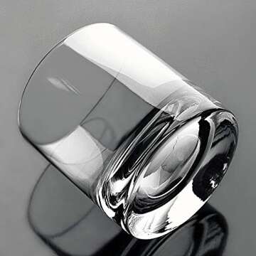 LUXU Crystal Whiskey Glasses, 13oz Heavy Base Old Fashioned Rocks Glasses - Lowball Bar Glasses for Bourbon, Scotch Whiskey, Cocktails, Cognac - Large Cocktail Tumblers Set of 2