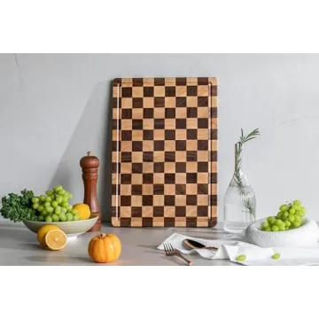 THETCHRY Premium Cutting Board - Stunning & Durable Design