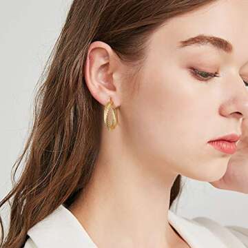 LILIE&WHITE Twisted Gold Hoop Earrings For Women Cute Gold Earrings Fashion Hypoallergenic earrings Costume Jewelry Gift Chunky Gold Hoops