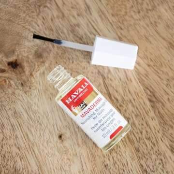 Mavala Mavaderma Nourishing Massage Oil for Nails, Nail Care, Nail Hardener, Cuticle Oil Nail Growth...