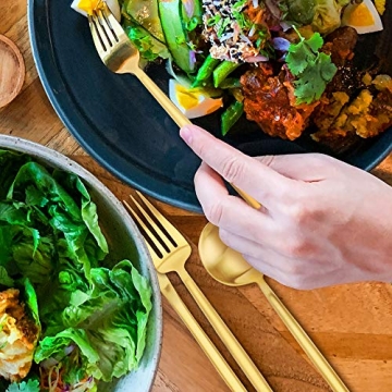 Matte Gold 20-Piece Silverware Set for Elegant Dining