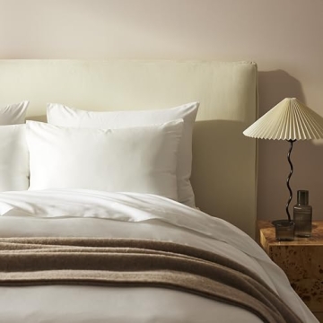 Luxurious Brooklinen Sateen Sheet Set - Full Size Comfort