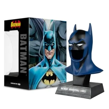 Batman Knightfall Cowl Replica 1:3 Scale - McFarlane Toys