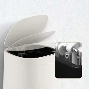 Stylish EERINESS Kitchen Trash Can for Modern Homes