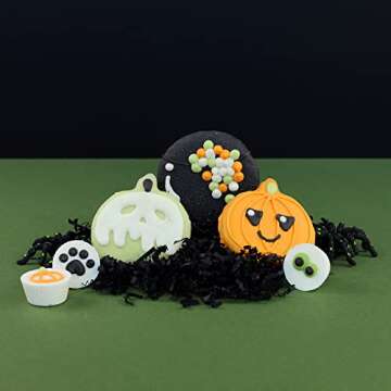 WÜFERS Dog Cookie Box | Handmade Hand-Decorated Dog Treats | Dog Gift Box Made with Locally Sourced Ingredients (Halloween)