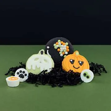 WÜFERS Handmade Dog Treat Box for Holidays