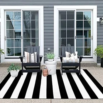 IOHOUZE Black White Striped Rug - Durable and Stylish