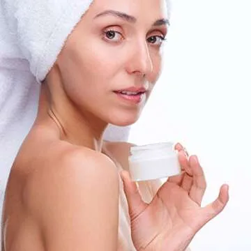 Patelai 4 Pieces Round Clear Wide-mouth Leak Proof Plastic Container Jars with Lids for Travel Storage Makeup Beauty Products Face Creams Oils Salves Ointments DIY Making or Others (White,1 Ounce)