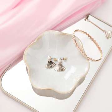 Ceramic jewelry dish,leaf jewelry tray key tray,jewelry holder,small ring dish holder Jewelry Plate trinket tray catchall tray nightstand decor for entryway table room decor