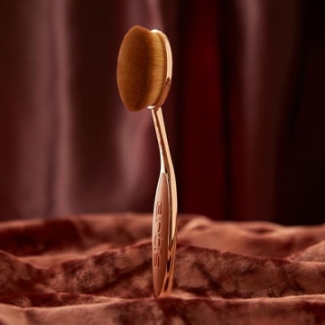 Artis Elite Oval 7 Brush - Luxury Makeup Applicator