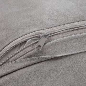 MIULEE Pack of 2 Decorative Faux Fur Throw Pillow Covers New Luxury Series Style Fluffy Pillow Case Cushion Cover for Sofa Bedroom Car Light Gery 18 x 18 Inch