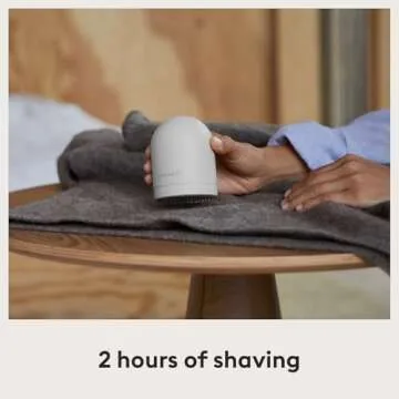 Steamery Fabric Shaver Pilo 2 - Rechargeable Lint Remover in Pink