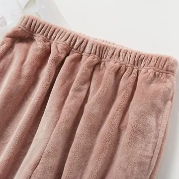 Cozy Winter Pajama Set for Women in Soft Fleece