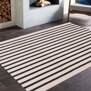 LEEVAN Black and White Striped Area Rug 3x5 ft Outdoor Patio Rugs Woven Washable Farmhouse Floor Carpet Front Porch Doormat for Bedroom/Courtyard/Laundry Room/Living Room