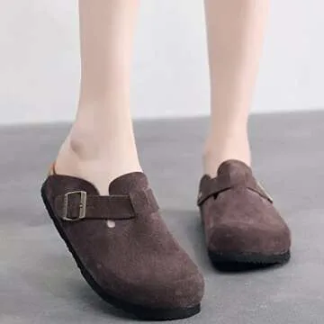 Guoluofei Stylish Clogs for Women - Comfortable & Versatile House Slippers