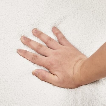 Stylish Yaheetech Boucle Accent Chair Set for Home