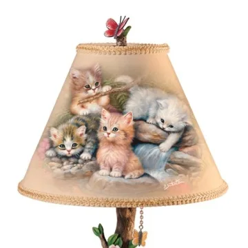 Adorable Country Kitties Lamp for Cat Lovers