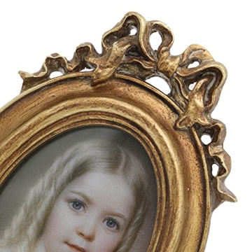 Vintage Ornate 2.5x3.5 Picture Frame for Memories