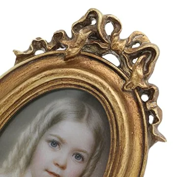 Vintage Ornate 2.5x3.5 Picture Frame for Memories