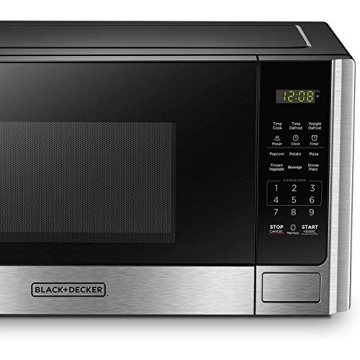 BLACK+DECKER Digital Microwave Oven with Turntable Push-Button Door, Child Safety Lock, Stainless Steel, 0.9 Cu Ft