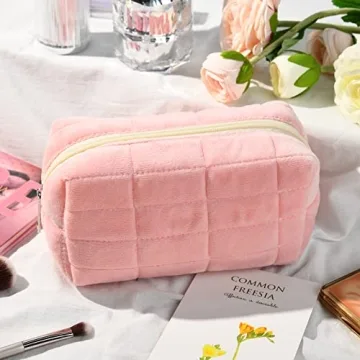 SOIDRAM Cute Plush Makeup Organizer for Women