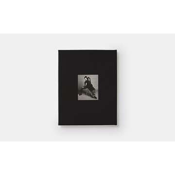 Linda Evangelista Photographed by Steven Meisel