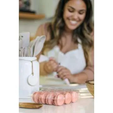 Vend Exchange Clear Plastic Macaron Containers - Fits 12 Macarons (Pack of 14)