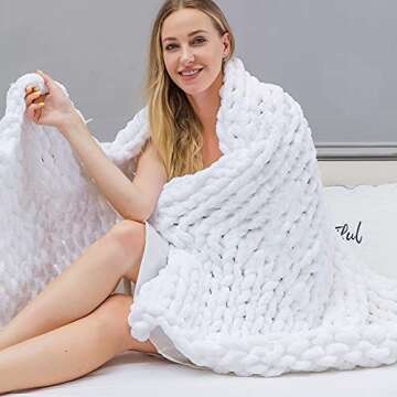 Handwoven Chunky Knit Throw Blanket for Cozy Home Decor