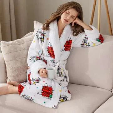Berkshire Women's Warm Peanuts Robe with VelvetLoft Fabric