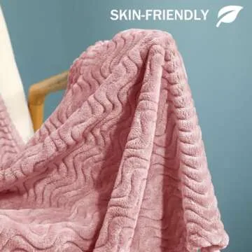 Exclusivo Mezcla Dusty Pink Fleece Queen Size Blanket for Bed, Super Soft Cozy Blankets with Decorative Wave Textured, Lightweight Plush All Season Use, 90x90 Inches