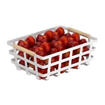 Stylish Farmhouse Baskets for Pantry Organization