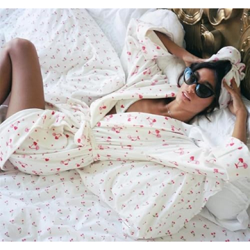 Yuemengxuan Women Cozy Cherry Robe Fleece Bathrobe