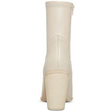 Steve Madden Women's Thorn Fashion Boot in Fashionable Bone Color