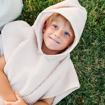 Jade&Kai Kids Hooded Towel - Soft, Stylish, Versatile