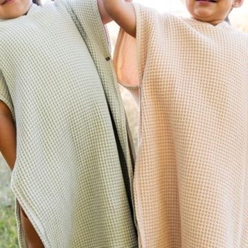Jade&Kai Kids Hooded Towel - Soft, Stylish, Versatile