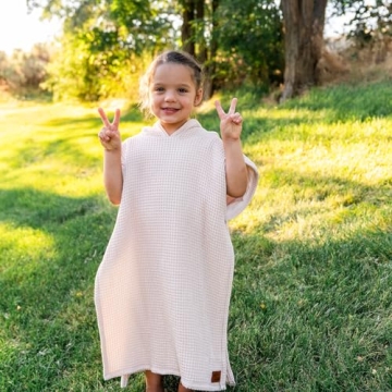 Jade&Kai Kids Hooded Towel - Soft, Stylish, Versatile