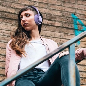 JBL Tune 720BT Wireless Over-Ear Headphones - Purple