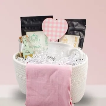 MagicWater 1/2 LB White Crinkle Cut Paper Shred Filler