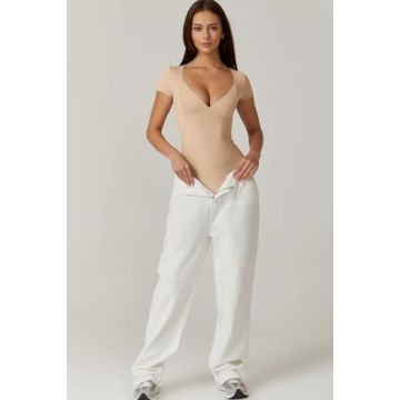 QINSEN Women's V Neck Bodysuit Seamed Cup Comfort Fit