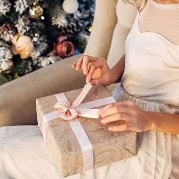 MALICPLUS Large White Gift Box with Magnetic Closure