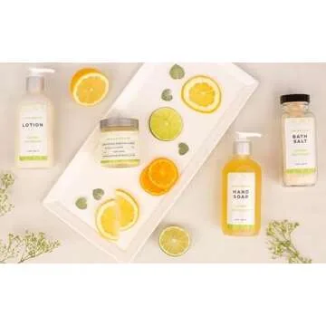 Lemongrass Hand-Poured Beeswax Candle - Eco-Friendly Delight