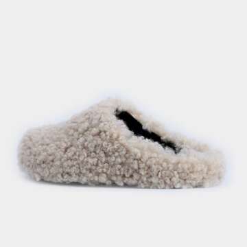 XOBZJH Beige Real Wool Clogs For Women 2024 Trendy,Slip on Slides Sandals,Shoes Women's Mules & Clogs Comfortably,Fashion Cute Ladies Flat Luxury Winter Wool Slippers