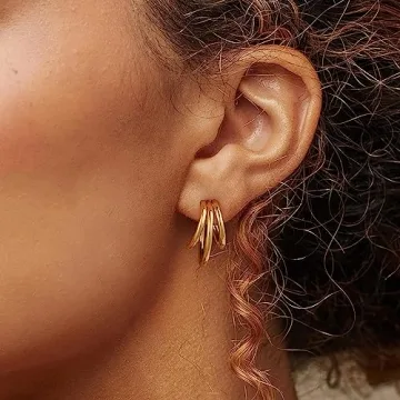 Chunky Gold Hoop Earrings for Women - Elegant and Lightweight