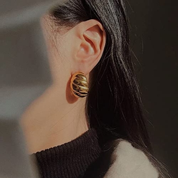 Stylish Tewiky Gold Hoop Earrings for Women