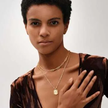 MEVECCO Dainty Gold Initial Necklace for Women 18K Gold Plated Layered Paperclip Link Chain Necklace Personalized Cute Hexagon Letters for Women Everyday Wear Jewelry