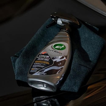 Turtle Wax Spray Wax for Black Cars - Lasting Shine and Protection