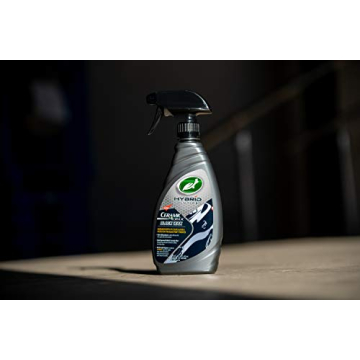 Turtle Wax Spray Wax for Black Cars - Lasting Shine and Protection
